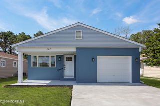 127 San Carlos Street, Toms River, NJ 08757