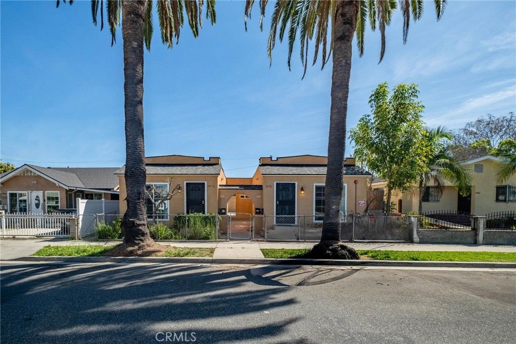 1972 Olive, Long Beach, CA 90806 — exterior
