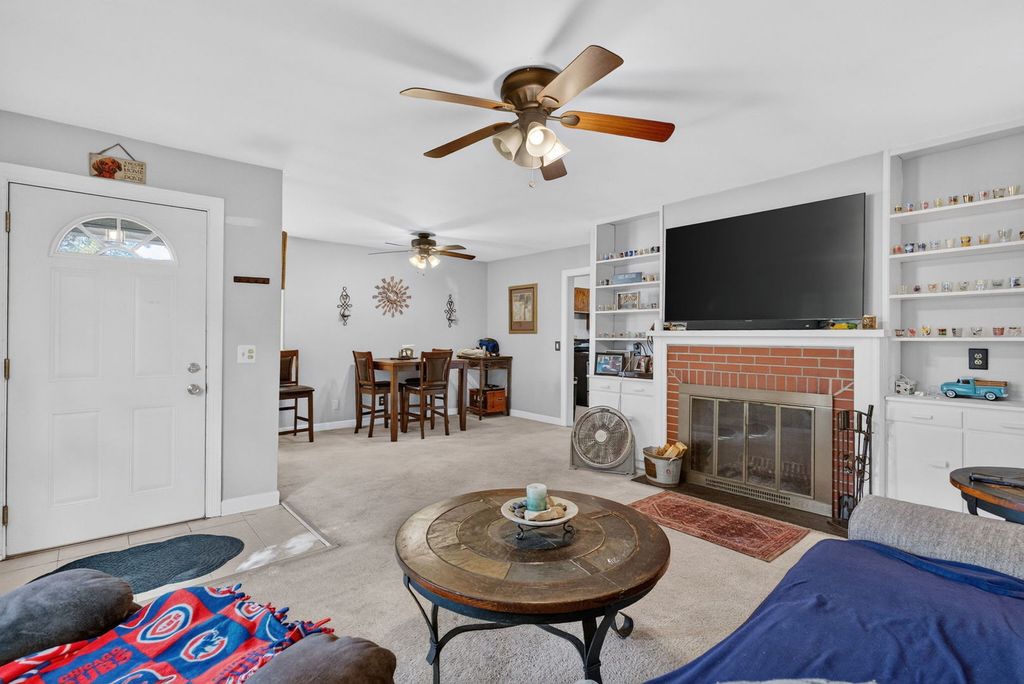 1411 Colorado Avenue, Joliet, IL 60435 — photo 2