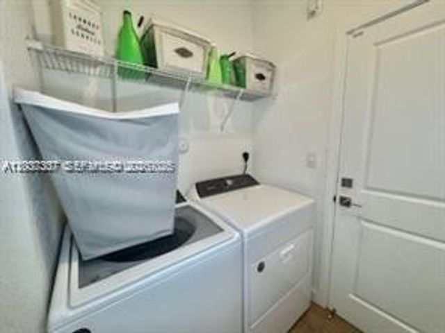 687 SE 17 Avenue, Homestead, FL 33033