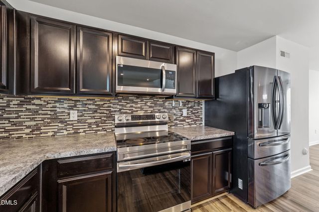 1003 Garrison Avenue, Clayton, NC 27520