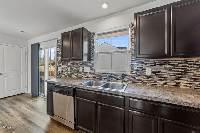 1003 Garrison Avenue, Clayton, NC 27520