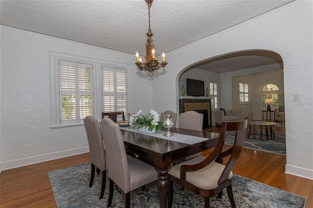 732 EDGEWATER DRIVE, Orlando, FL 32804