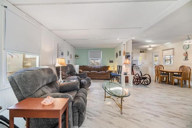 37321 8TH AVENUE, Zephyrhills, FL 33542