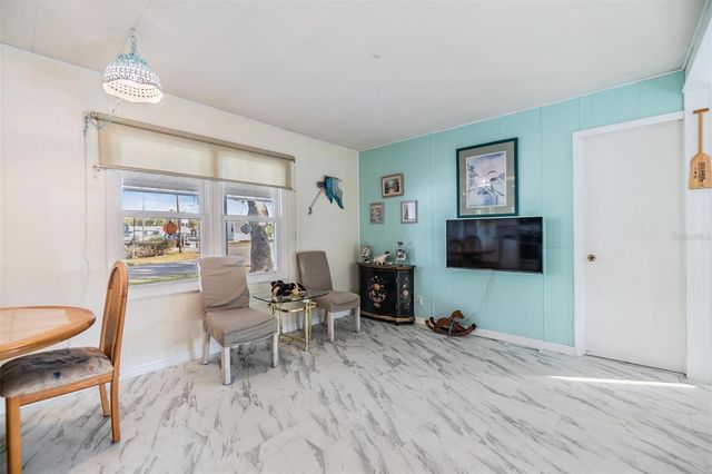 37321 8TH AVENUE, Zephyrhills, FL 33542