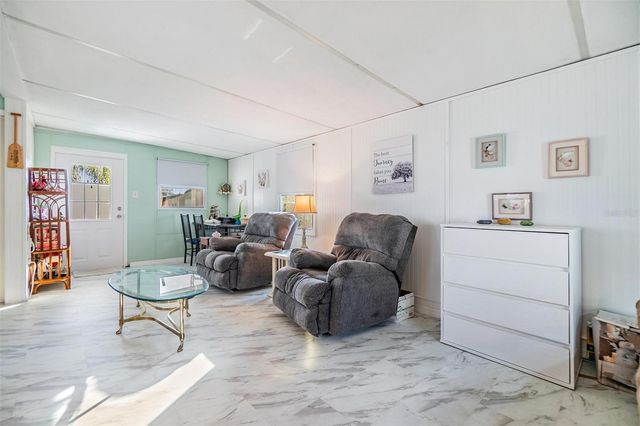 37321 8TH AVENUE, Zephyrhills, FL 33542