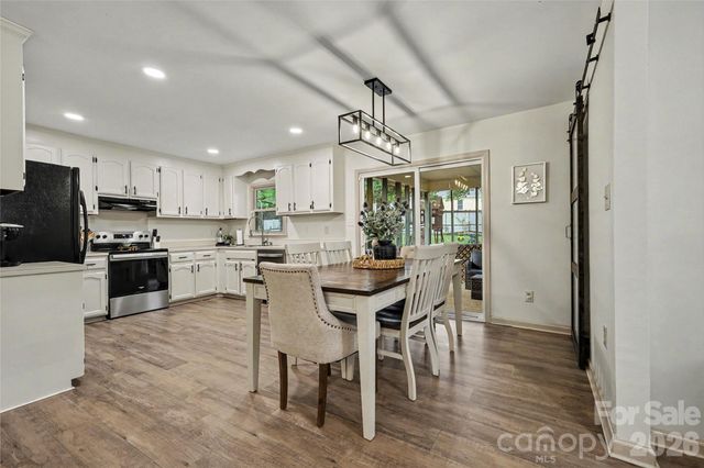 2754 Stockwood Drive, Gastonia, NC 28056