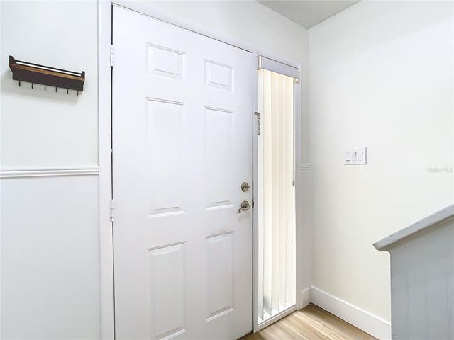 11237 CEDAR HOLLOW LANE, Tampa, FL 33618