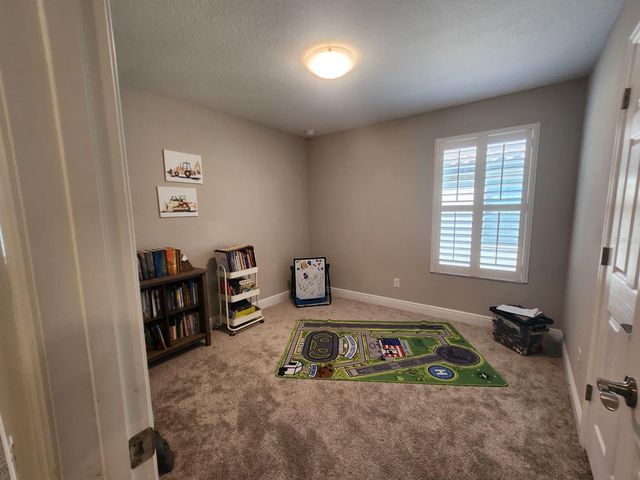 3934 MAURICE AVENUE, Odessa, FL 33556