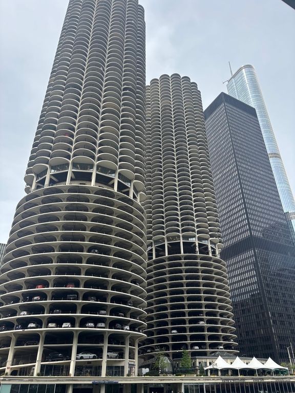 300 N State Street 3601, Chicago, IL 60654