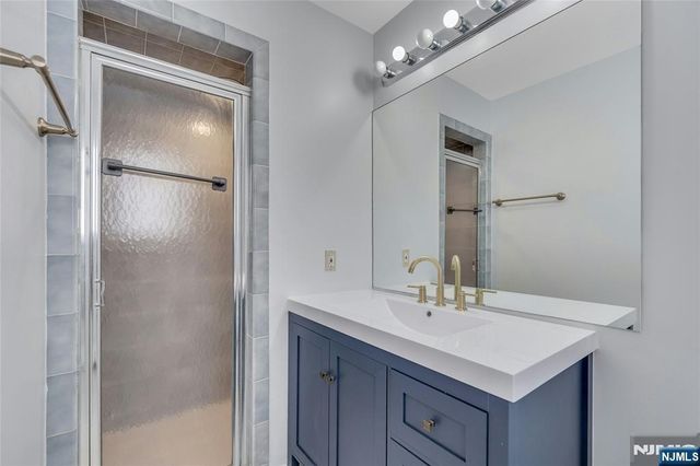 2410 3rd Street, Fort Lee, NJ 07024