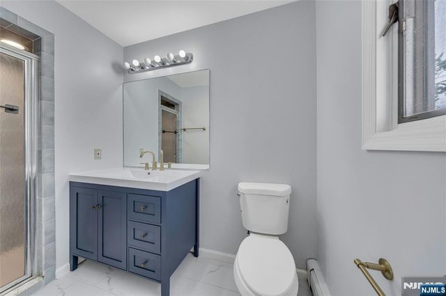 2410 3rd Street, Fort Lee, NJ 07024