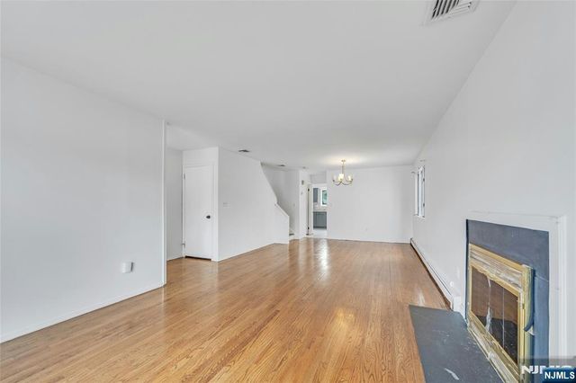 2410 3rd Street, Fort Lee, NJ 07024