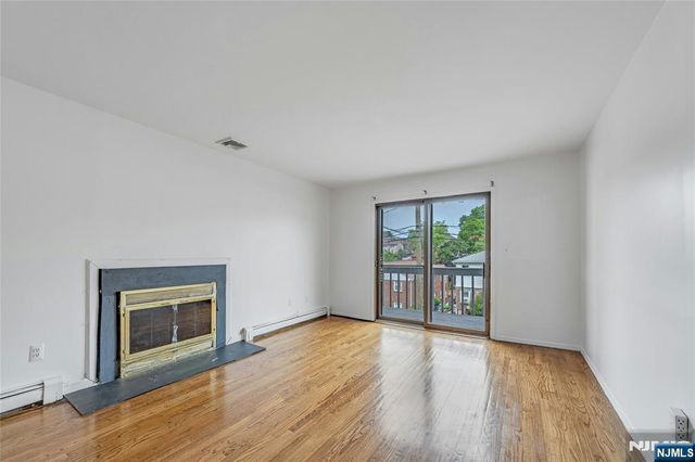 2410 3rd Street, Fort Lee, NJ 07024