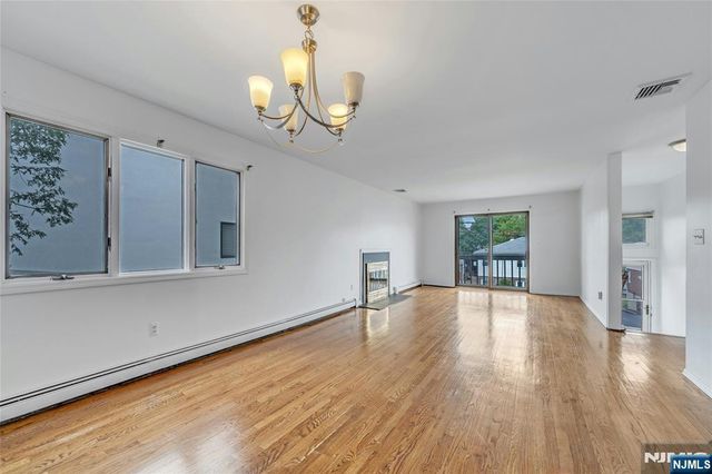 2410 3rd Street, Fort Lee, NJ 07024