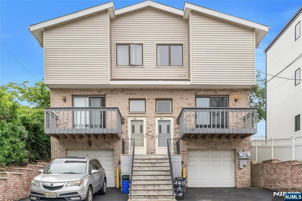 2410 3rd Street, Fort Lee, NJ 07024