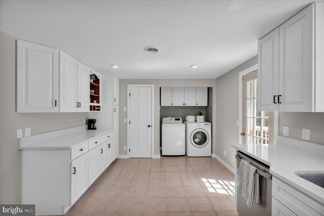 748 CLEMS RUN, Glassboro, NJ 08028