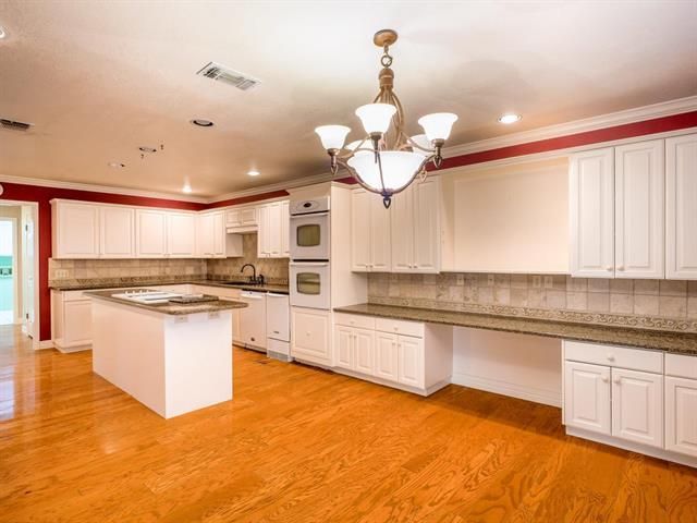279 Quail ST, Meadowlakes, TX 78654