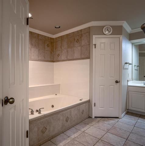 279 Quail ST, Meadowlakes, TX 78654