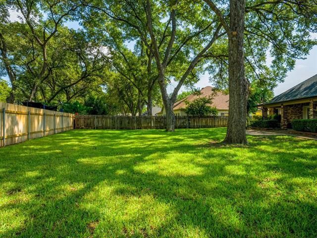 279 Quail ST, Meadowlakes, TX 78654