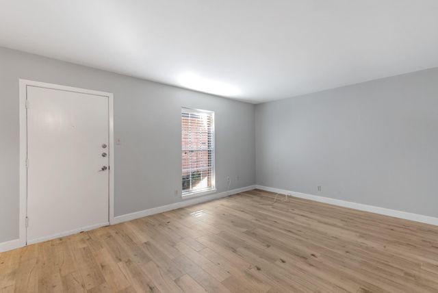 9029 Gaylord Drive 129, Houston, TX 77024