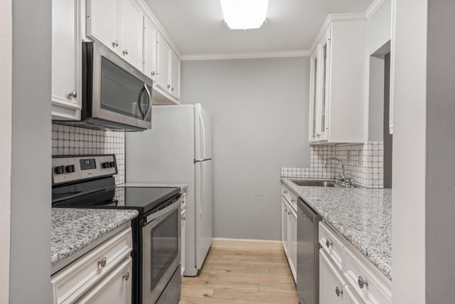 9029 Gaylord Drive 129, Houston, TX 77024