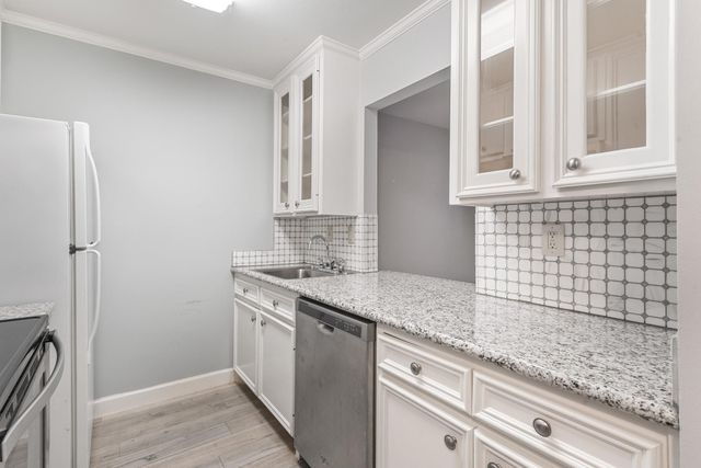 9029 Gaylord Drive 129, Houston, TX 77024