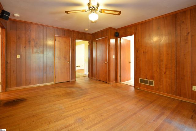 363 Riverside Drive, Greenville, SC 29605