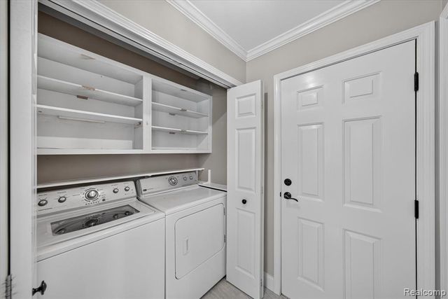 1727 Hillcrest Drive, Rochester Hills, MI 48306