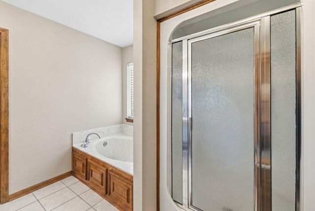 5922 Redfish Run, Baytown, TX 77523