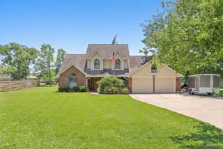 5922 Redfish Run, Baytown, TX 77523