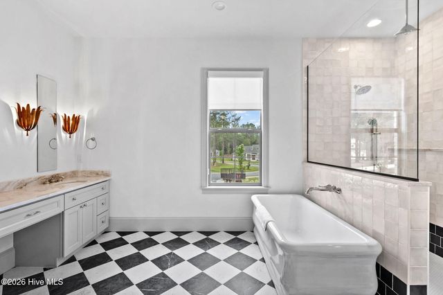 325 Sloan Lane, Pinehurst, NC 28374
