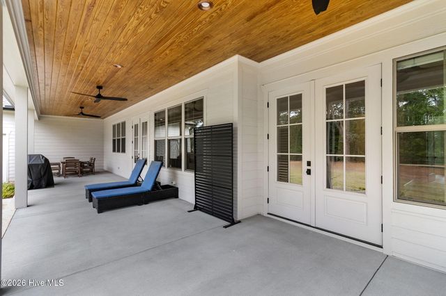 325 Sloan Lane, Pinehurst, NC 28374