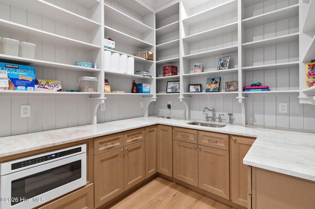 325 Sloan Lane, Pinehurst, NC 28374