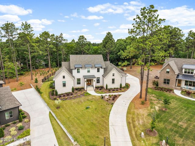 325 Sloan Lane, Pinehurst, NC 28374