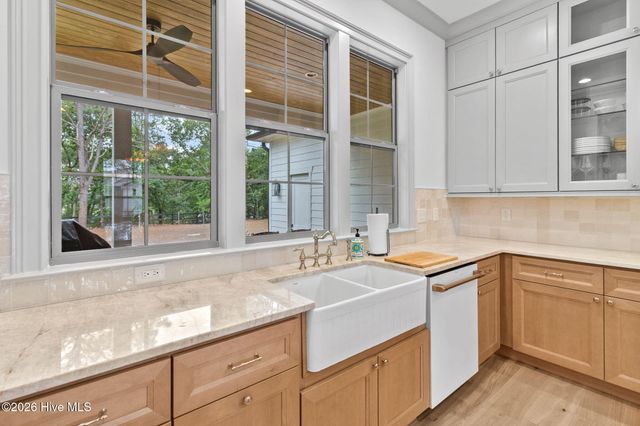 325 Sloan Lane, Pinehurst, NC 28374