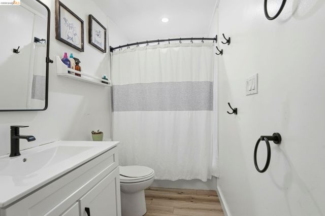 4225 Wall Ave, Richmond, CA 94804