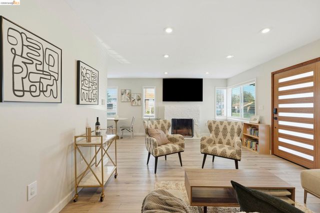 4225 Wall Ave, Richmond, CA 94804