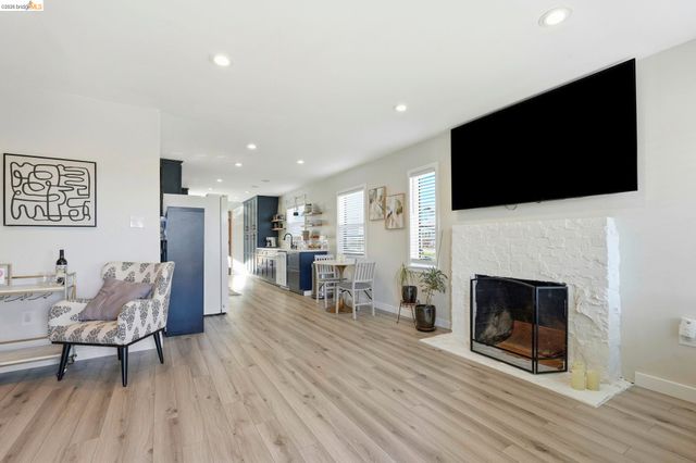 4225 Wall Ave, Richmond, CA 94804