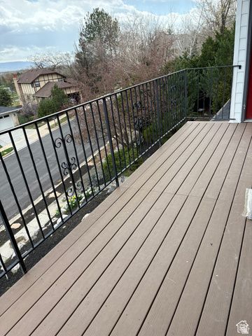 1406 SWINTON LN, Farmington, UT 84025