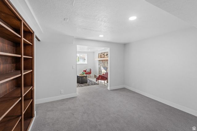 1406 SWINTON LN, Farmington, UT 84025