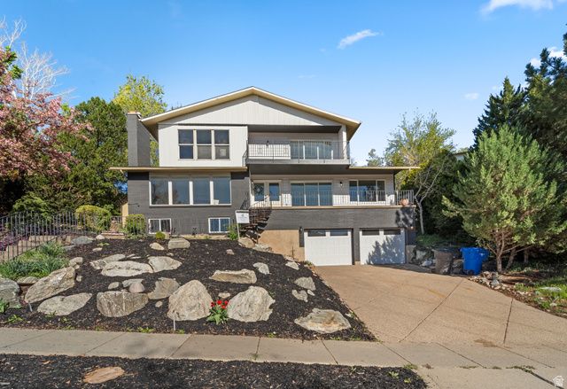 1406 SWINTON LN, Farmington, UT 84025