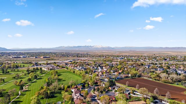 1406 SWINTON LN, Farmington, UT 84025