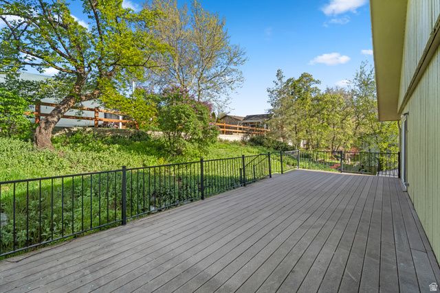 1406 SWINTON LN, Farmington, UT 84025