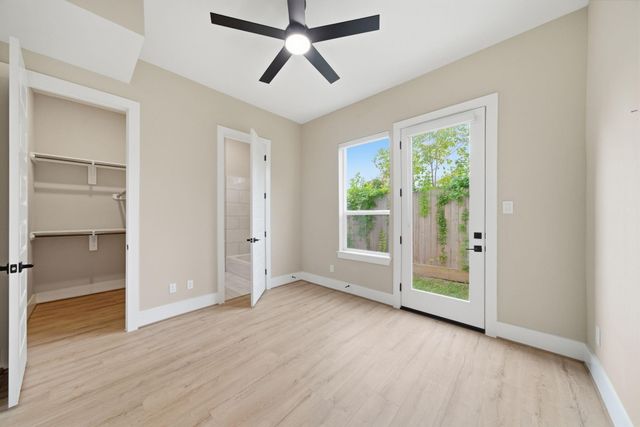 4013 Griggs Road E, Houston, TX 77021