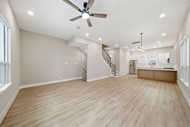 4013 Griggs Road E, Houston, TX 77021