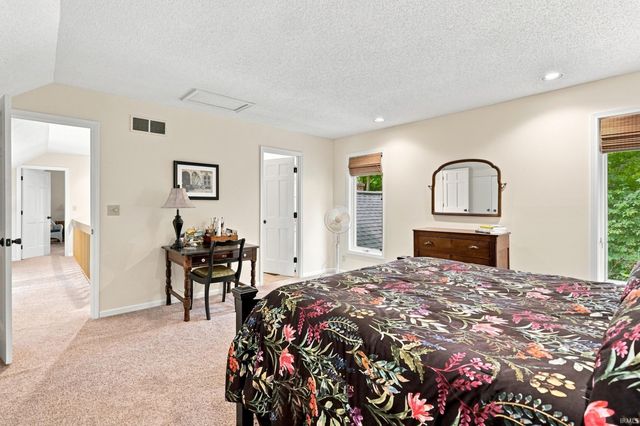505 Stockade Drive, Fort Wayne, IN 46825