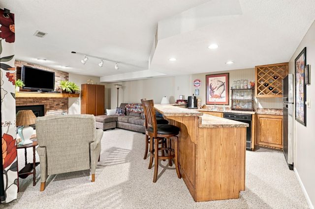 505 Stockade Drive, Fort Wayne, IN 46825