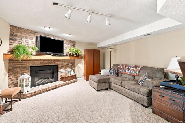 505 Stockade Drive, Fort Wayne, IN 46825