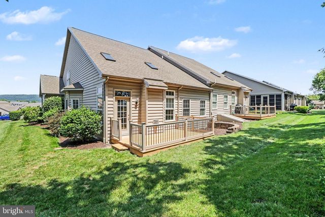 1530 AMHERST CT, Mechanicsburg, PA 17050